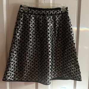 Reiss skirt for sale, very elegant!Looks like new!